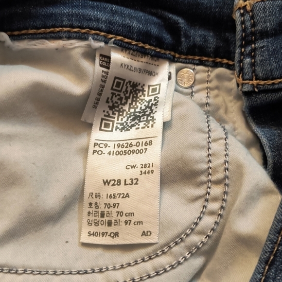 Levi's 311 Shaping Skinny Jeans Size 28 - Picture 4 of 7